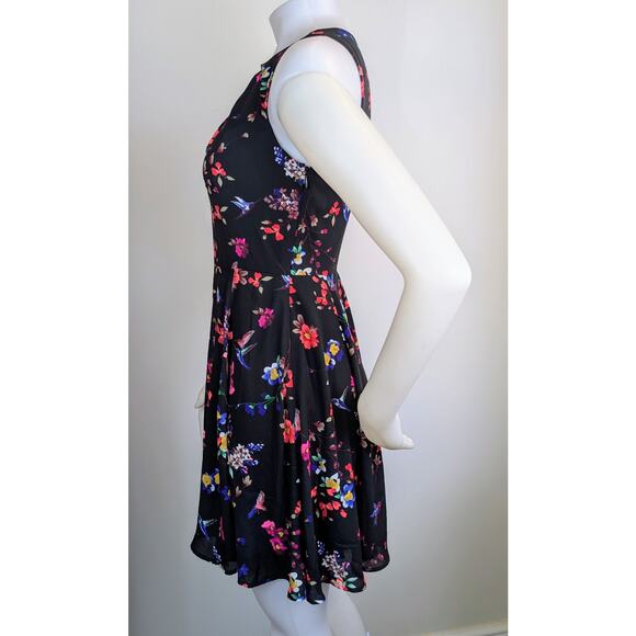 Express Minidress 2 Fit & Flare Sleeveless Black & Bright Floral Keyhole Neck - Picture 5 of 11